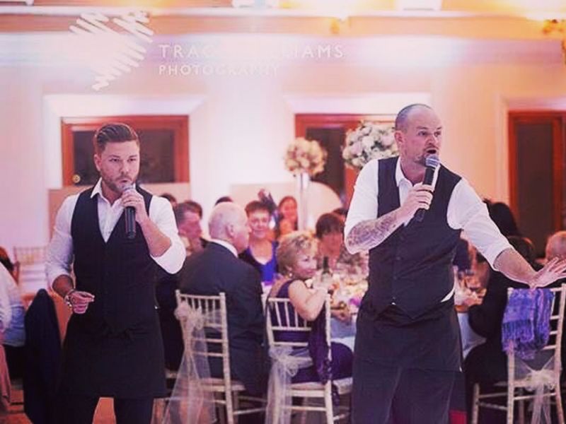 the fantastic singing waiters